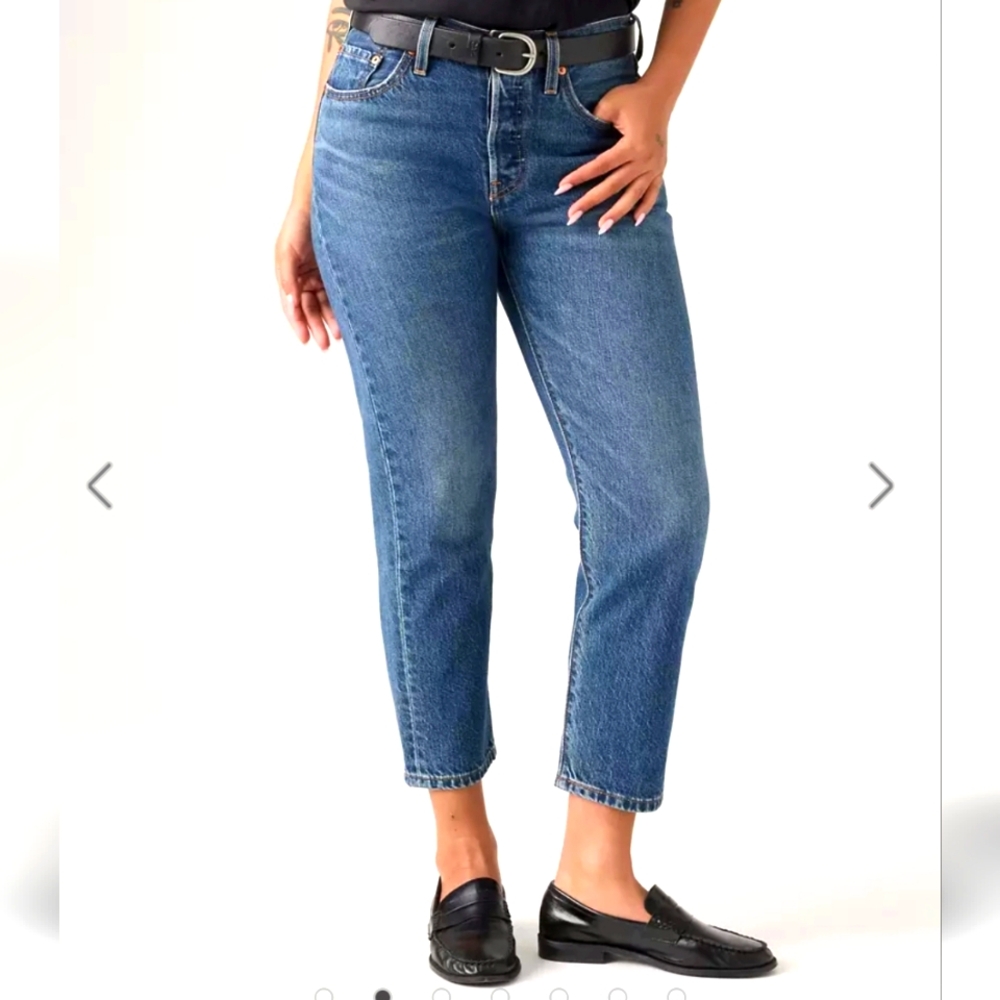 Levi's Blue Cropped Ankle Jeans